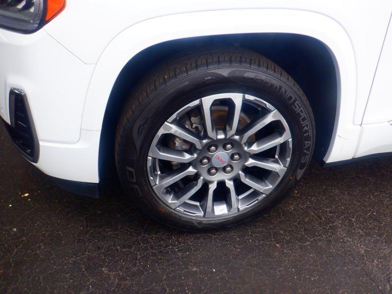 GMC Acadia Denali AWD 2023