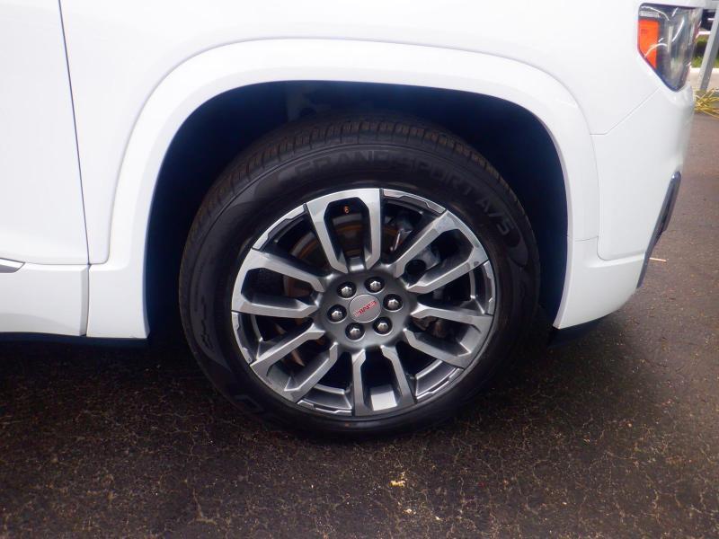 GMC Acadia Denali AWD 2023
