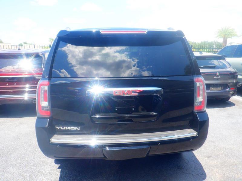 GMC Yukon  2020