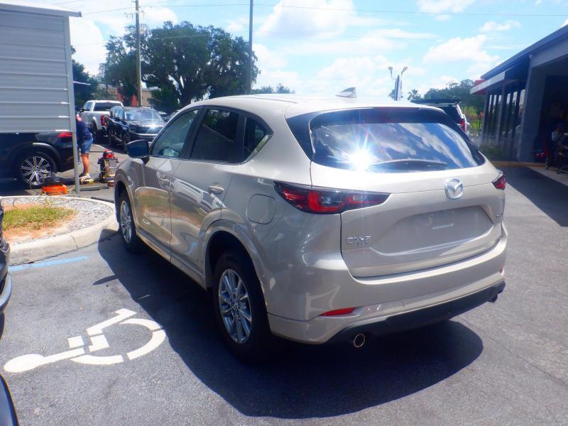 Mazda CX-5  2025