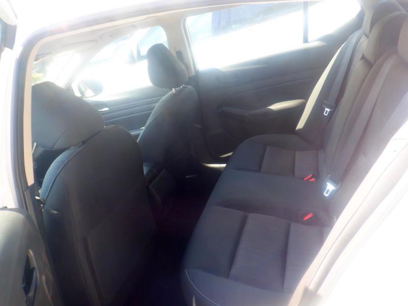 Nissan Altima  2024