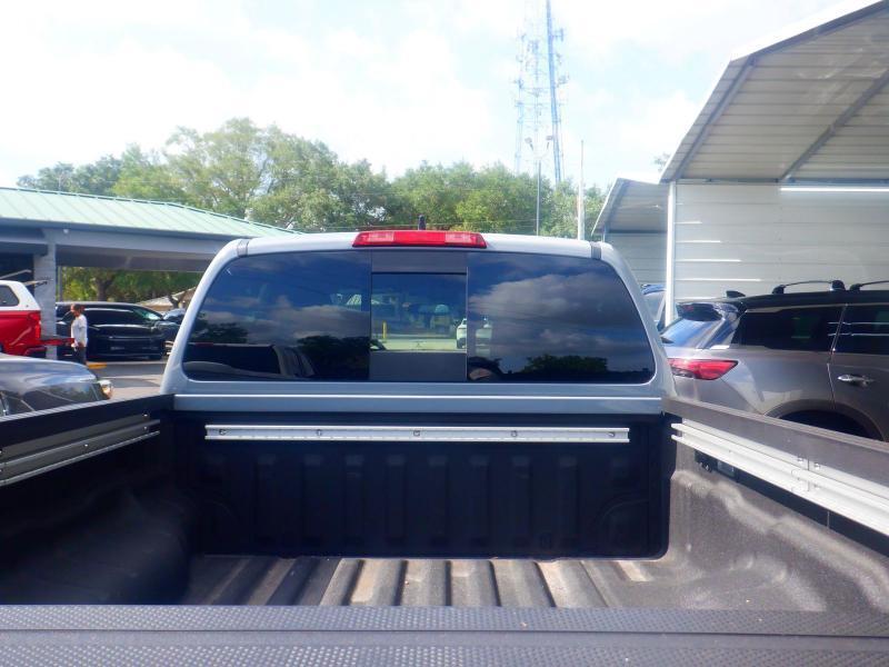 Nissan Frontier PRO-4X Crew Cab 4WD 2026