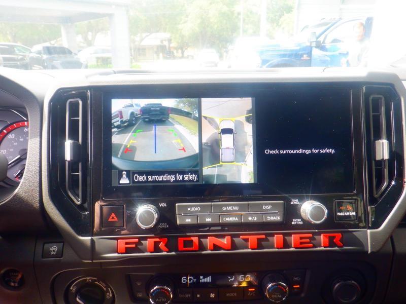 Nissan Frontier PRO-4X Crew Cab 4WD 2026