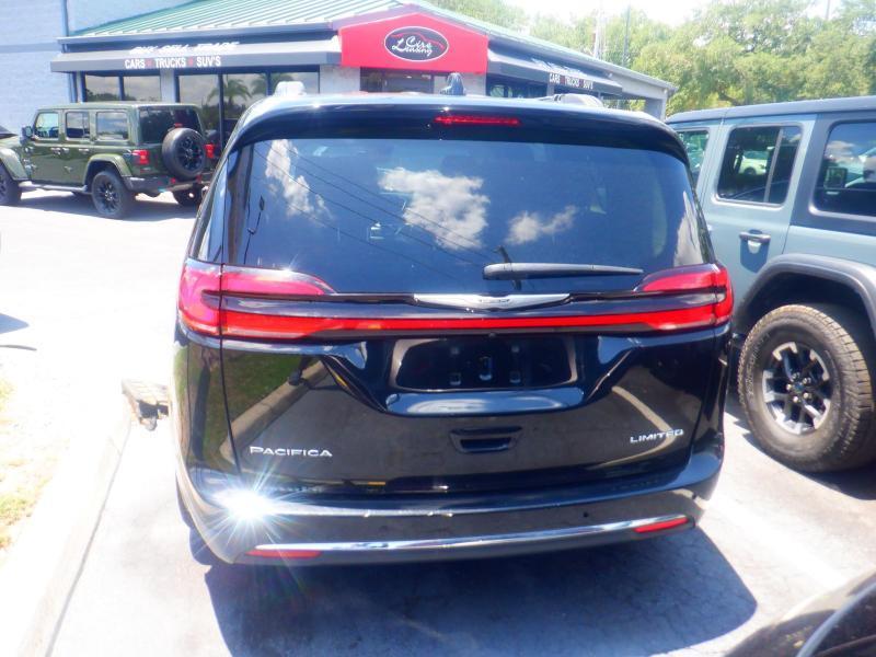 Chrysler Pacifica  2023