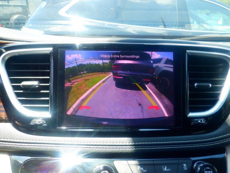 Chrysler Pacifica  2023