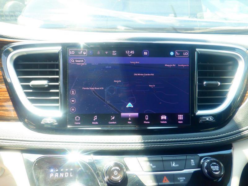 Chrysler Pacifica  2023