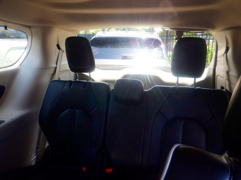 Chrysler Pacifica  2023