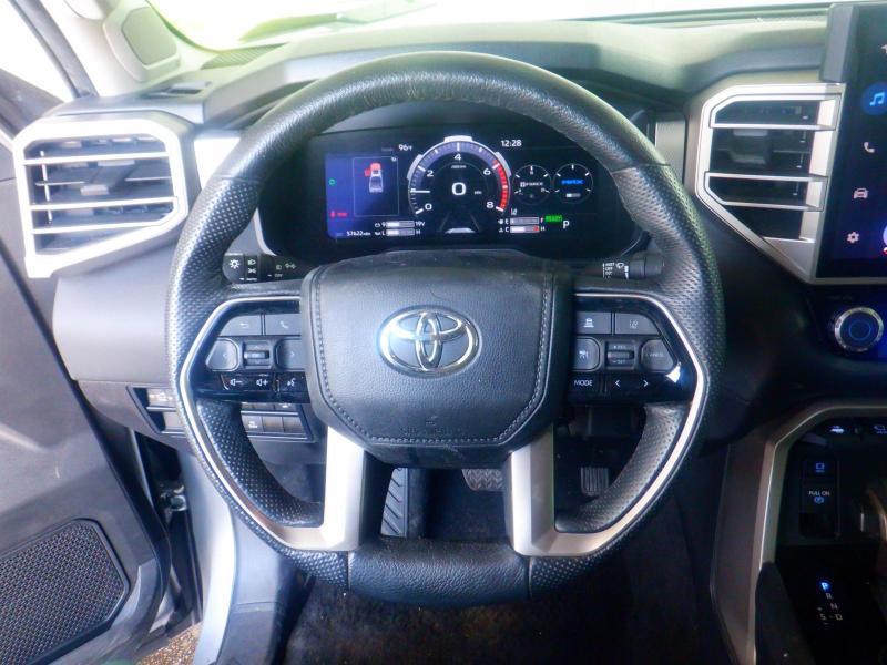 Toyota Tundra  2024