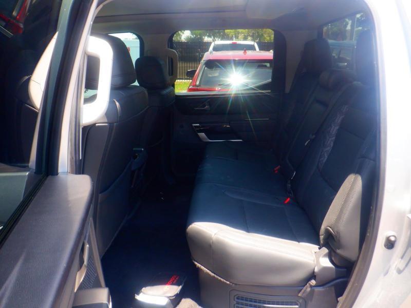 Toyota Tundra  2024