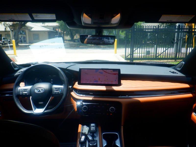 Infiniti QX60  2023