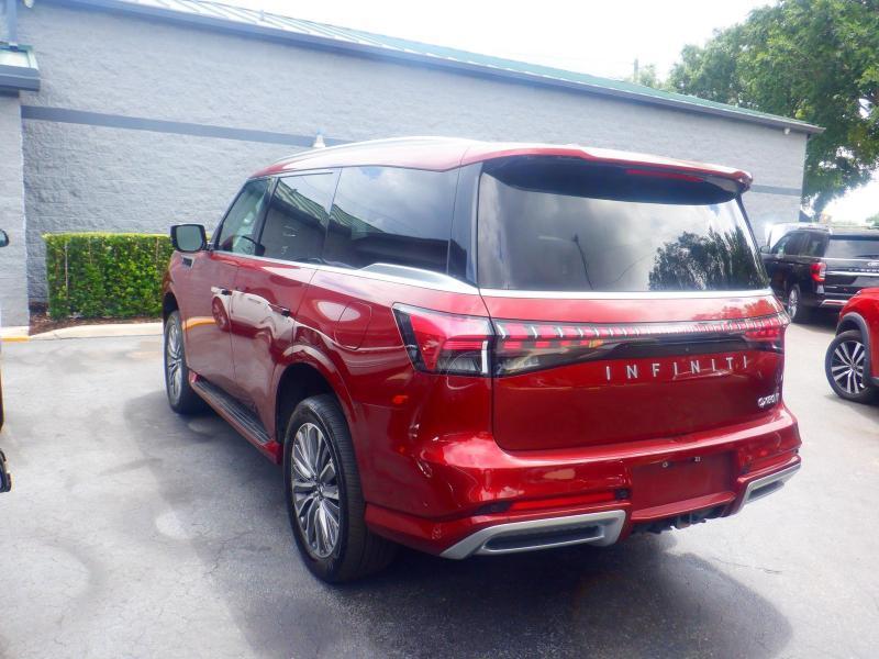 Infiniti QX80  2025