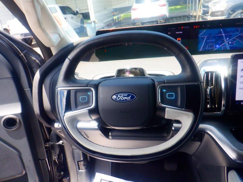 Ford Expedition  2025