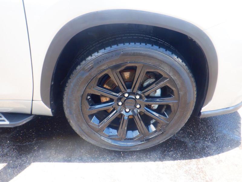 Toyota Highlander XLE 2023