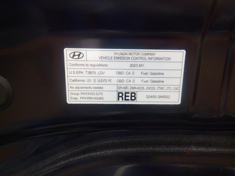 Genesis G90 3.5T AWD 2023