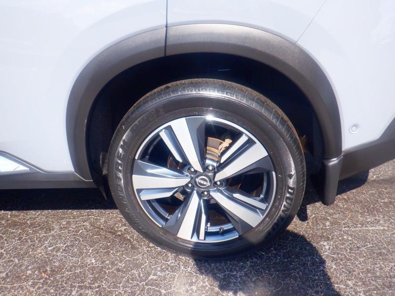 Nissan Rogue  2023
