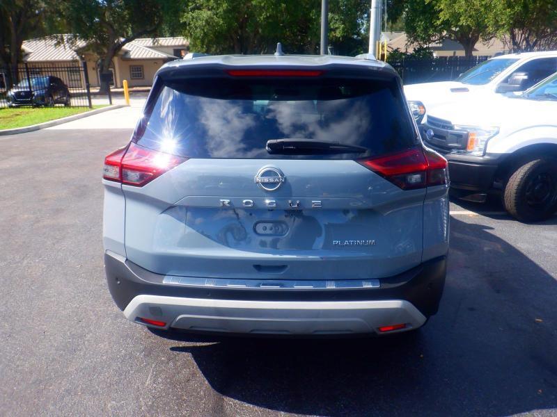 Nissan Rogue  2023