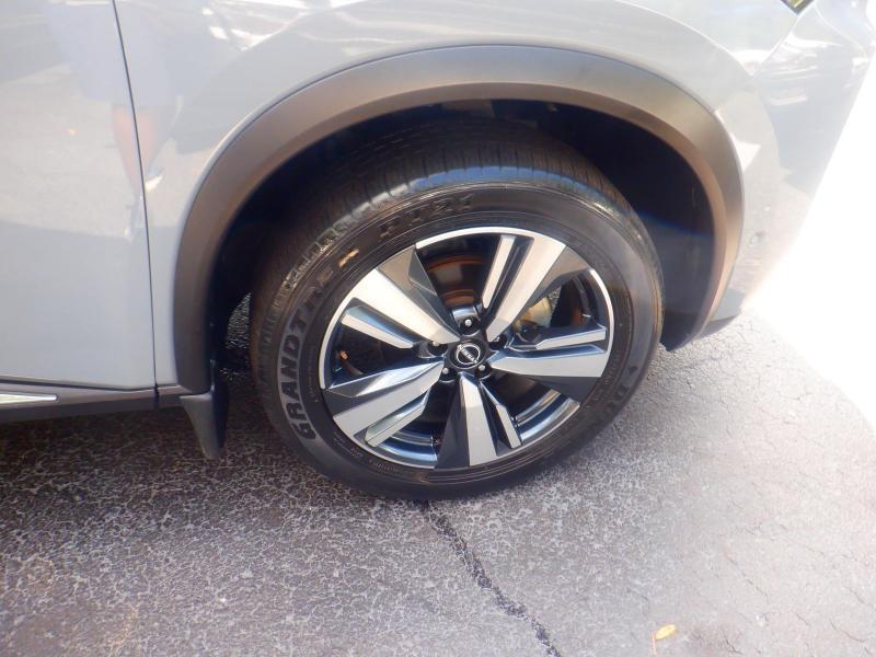 Nissan Rogue  2023