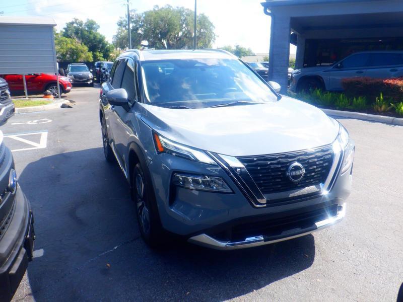Nissan Rogue  2023