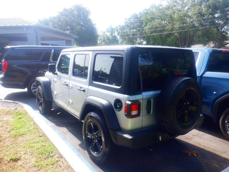 Jeep Wrangler Unlimited Sport Altitude 2023