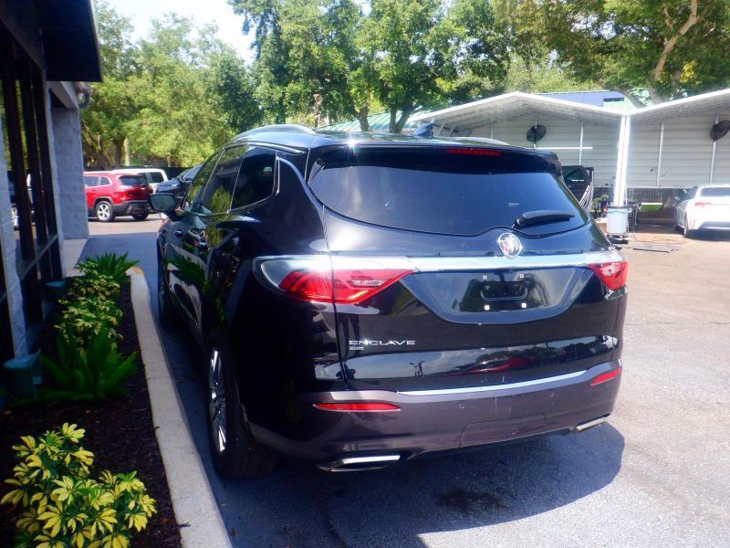 Buick Enclave  2023