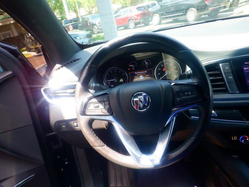 Buick Enclave  2023