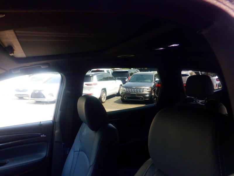 Buick Enclave  2023