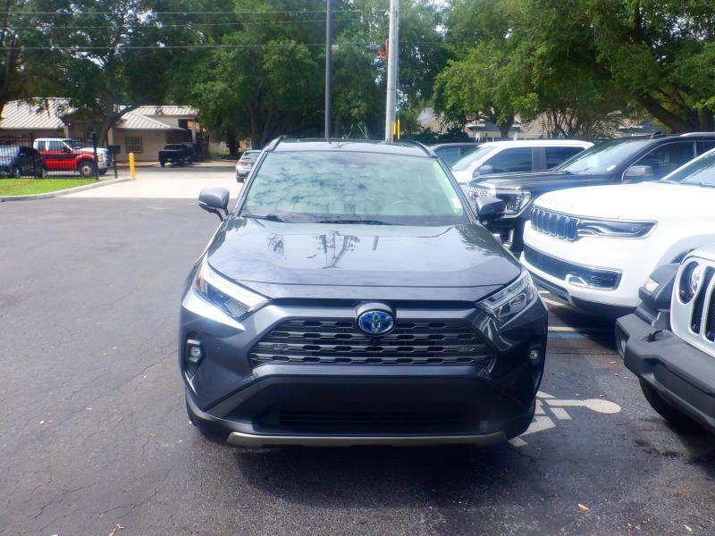 Toyota RAV4 Hybrid Limited AWD 2024