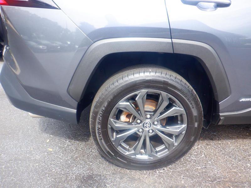 Toyota RAV4 Hybrid Limited AWD 2024