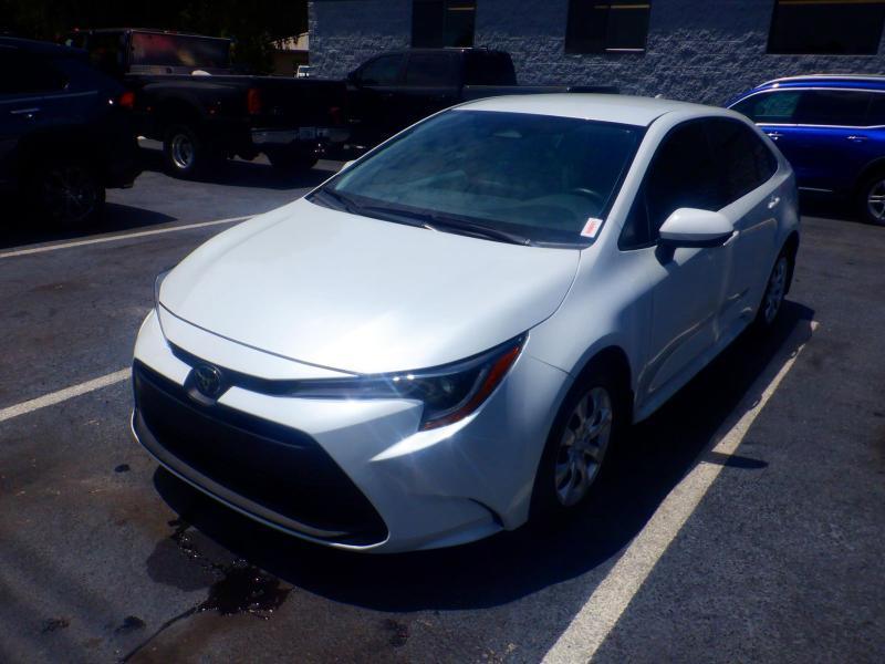 Toyota Corolla LE 2025