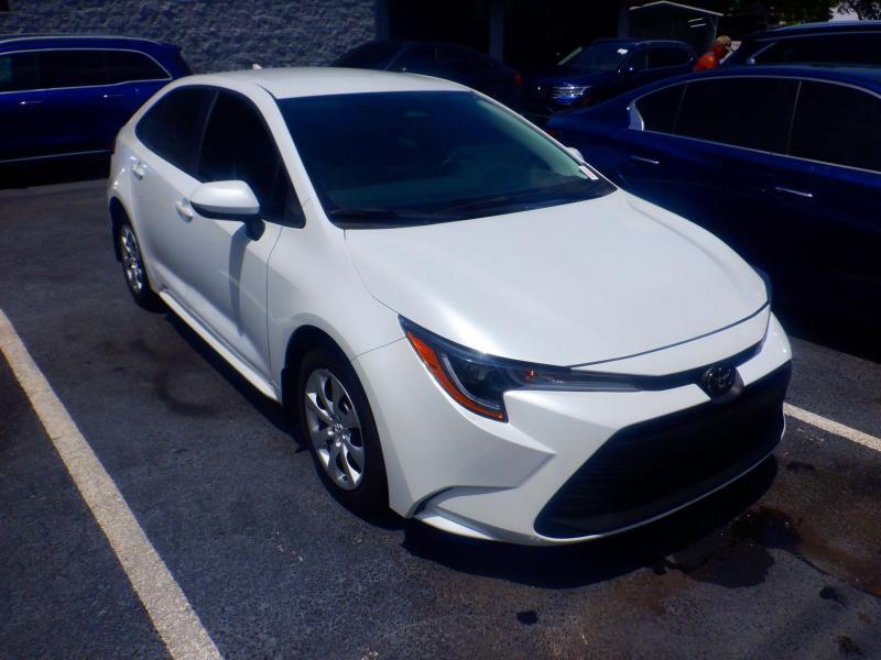Toyota Corolla LE 2025