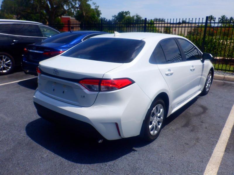 Toyota Corolla LE 2025