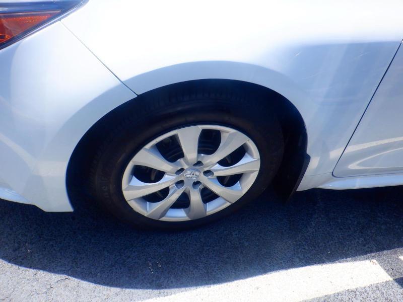 Toyota Corolla LE 2025
