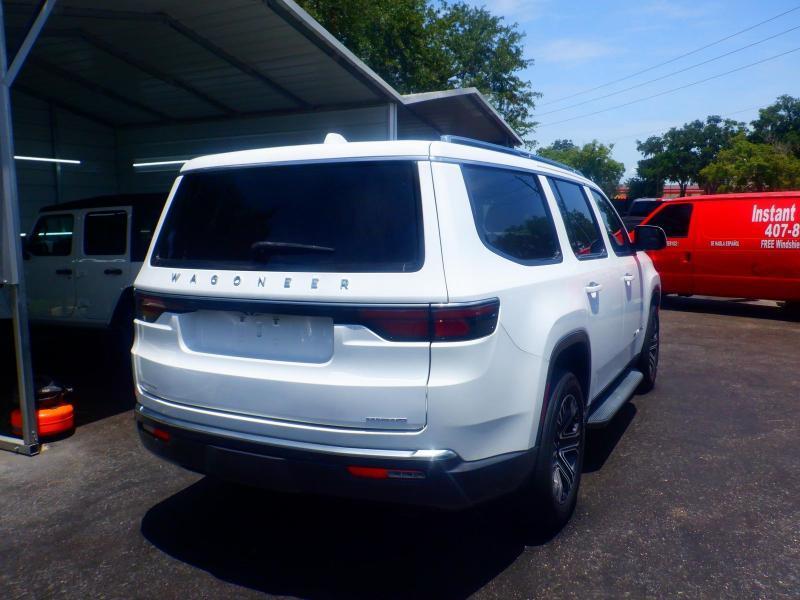 Jeep Wagoneer  2022