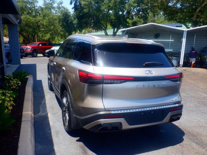 Infiniti QX60  2023