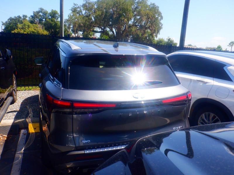 Infiniti QX60  2023
