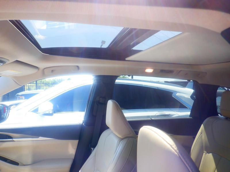 Infiniti QX60  2023
