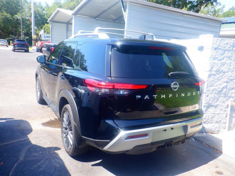 Nissan Pathfinder  2025