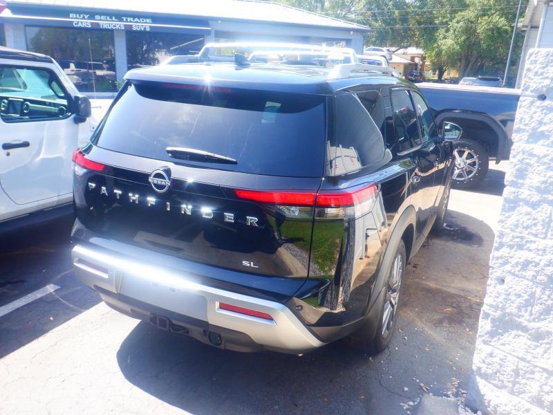 Nissan Pathfinder  2025