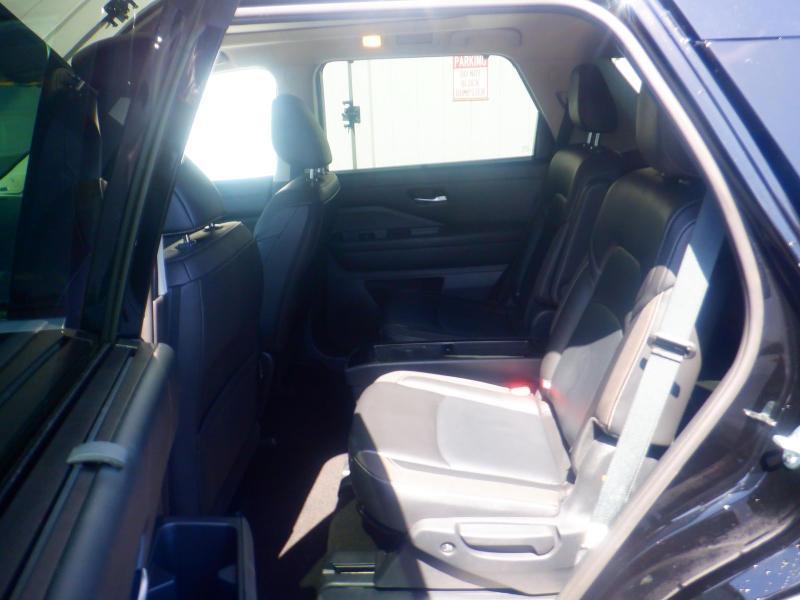 Nissan Pathfinder  2025