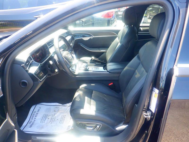 Audi A8  2023
