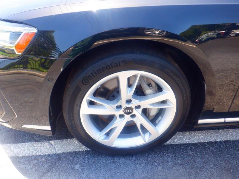 Audi A8  2023