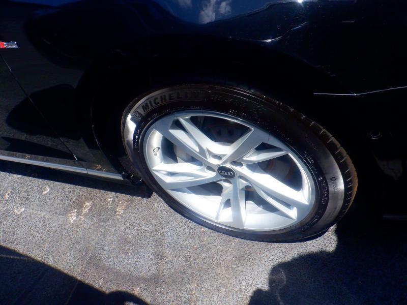 Audi A8  2023