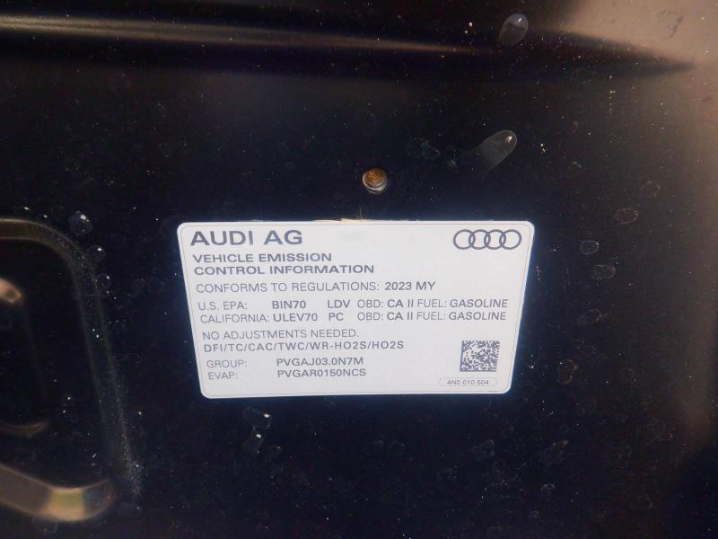 Audi A8  2023