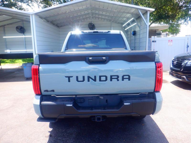 Toyota Tundra  2025