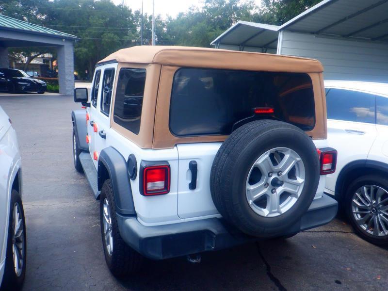 Jeep Wrangler  2022