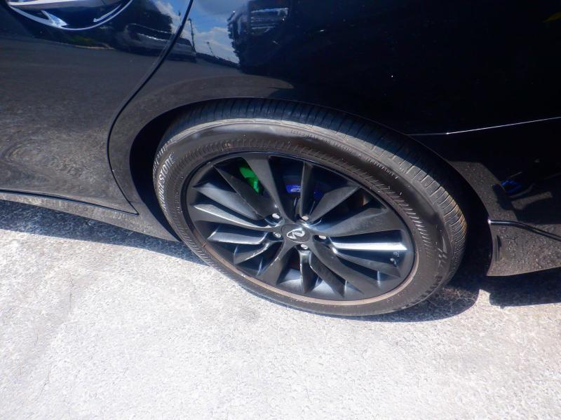 Infiniti Q50  2023