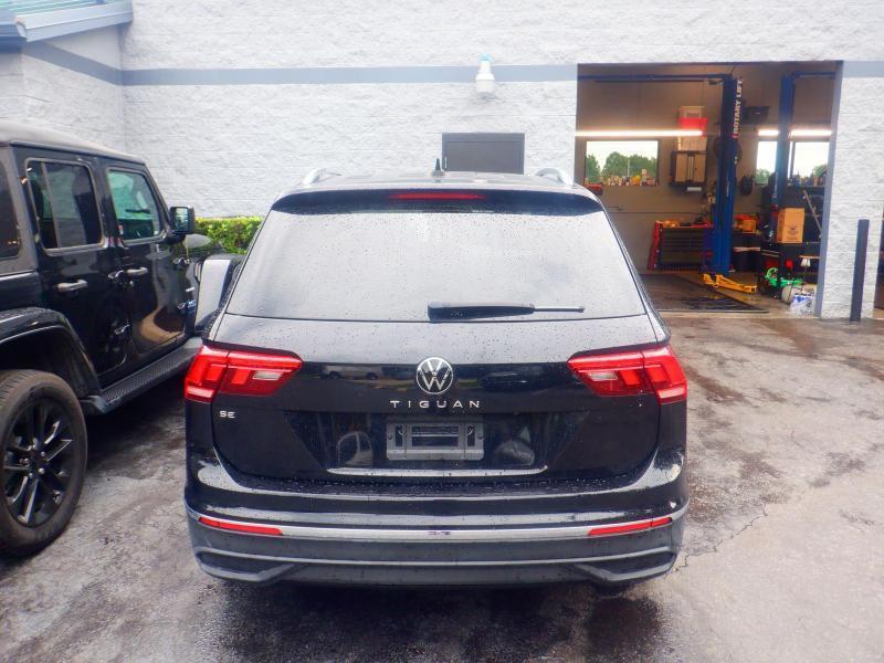 Volkswagen Tiguan SE 2023