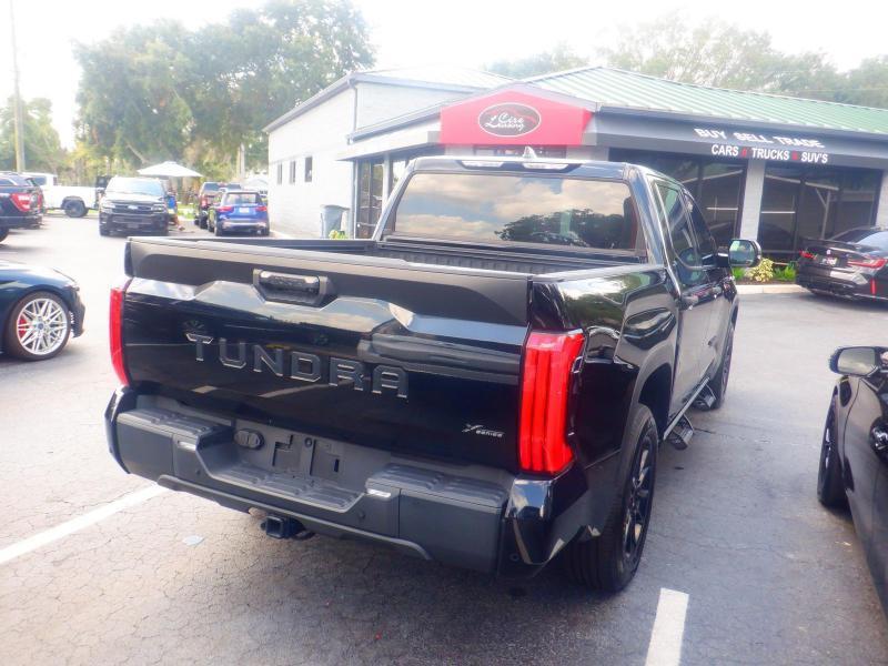 Toyota Tundra  2023