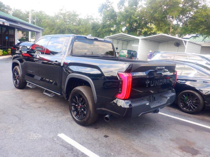 Toyota Tundra  2023
