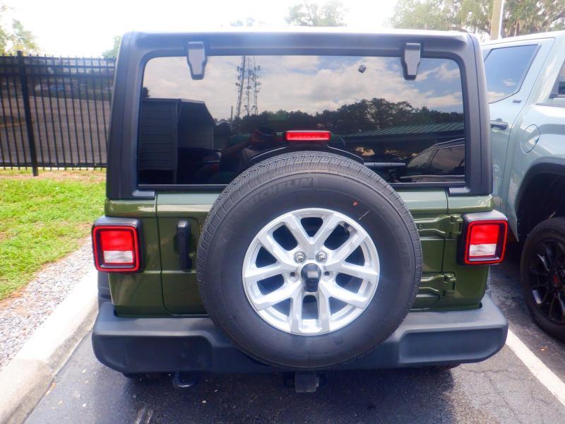 Jeep Wrangler  2023